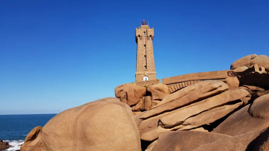 Phare à Perros-Guirec